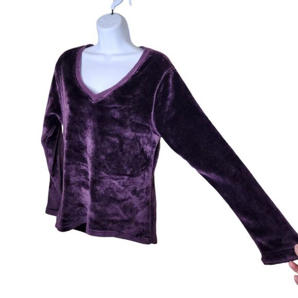 UGG Long Sleeve VNeck Velour Pullover Fuzzy Top Womens L Purple - Picture 2 of 5